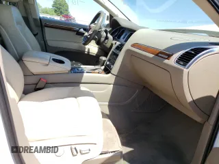 2015 Audi Q7 3.0T Premium Plus with VIN WA1LGAFE6FD031671, listed as a Copart auction lot 58866712 with 109,535 mi miles. Bid and sale history available at carsss.com. Image 5.