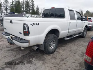 2003 Ford Super Duty F-250 XL with VIN 1FTNW21P63EB35955, listed as a IAAI auction lot 41723586 with 323,973 mi miles. Bid and sale history available at carsss.com. Image 4.