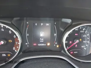 2018 Jeep Compass Latitude с VIN 3C4NJDBB2JT478904, выставлен на аукционе IAAI как лот 42423608 с пробегом 104 036 миль миль и . История ставок и продаж доступна на DreamBid. Изображение 7.