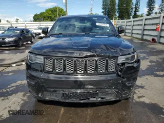 2020 Jeep Grand Cherokee Altitude z VIN 1C4RJEAG2LC268595, wystawiony jako Copart lot #62267495 z przebiegiem 42 364 mil mil oraz Szkoda całkowita • Salvage title. Historia ofert i sprzedaży dostępna na DreamBid. Obrazek 5.