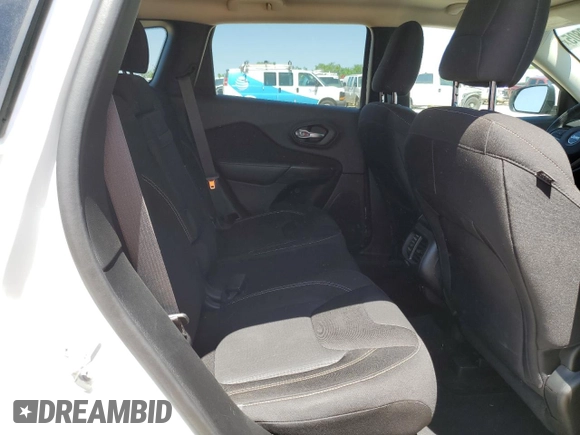 2015 Jeep Cherokee Latitude with VIN 1C4PJLCSXFW643701, listed as a Copart auction lot 51322805 with 67,415 mi miles and Salvage Title. Bid and sale history available at carsss.com. Image 10.
