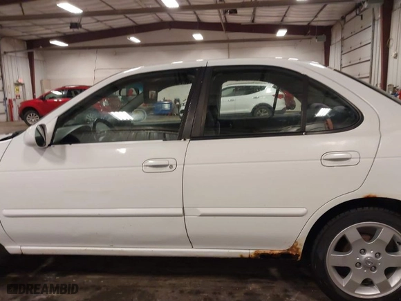 2006 Nissan Sentra 1.8 S with VIN 3N1CB51D76L545715, listed as a IAAI auction lot 41813908 with 160,848 mi miles. Bid and sale history available at carsss.com. Image 15.