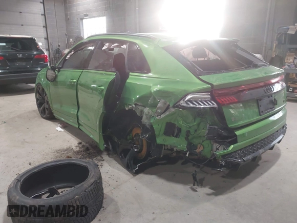 2021 Audi RS Q8 z VIN WU1ARBF11MD023634, wystawiony jako IAAI lot #41265556 z przebiegiem 16 042 mil mil oraz . Historia ofert i sprzedaży dostępna na DreamBid. Obrazek 3.
