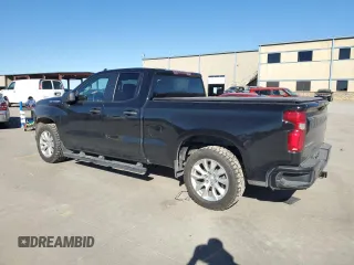 2020 Chevrolet Silverado 1500 Custom with VIN 1GCRWBEK5LZ370274, listed as a Copart auction lot 80630954 with 96,990 mi miles and Salvage Title. Bid and sale history available at carsss.com. Image 2.