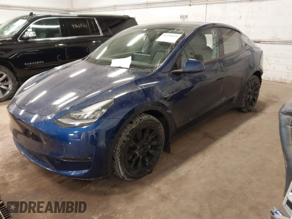 2021 Tesla Model Y Long Range with VIN 5YJYGDEE2MF185945, listed as a IAAI auction lot 41599029 with 53,815 mi miles and . Bid and sale history available at DreamBid. Image 20.
