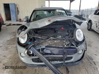 2018 MINI Hardtop 4 Door Cooper with VIN WMWXU1C55J2F79623, listed as a Copart auction lot 60515015 with Not provided miles and Salvage title. Bid and sale history available at DreamBid. Image 5.
