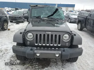 2017 Jeep Wrangler Unlimited Sahara z VIN 1C4BJWEG2HL629297, wystawiony jako Copart lot #46188865 z przebiegiem 98 463 mil mil oraz Szkoda całkowita • Salvage title. Historia ofert i sprzedaży dostępna na DreamBid. Obrazek 5.