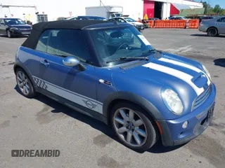 2005 MINI Convertible S with VIN WMWRH335X5TK55816, listed as a IAAI auction lot 42058070 with 105,208 mi miles and . Bid and sale history available at DreamBid. Image 1.