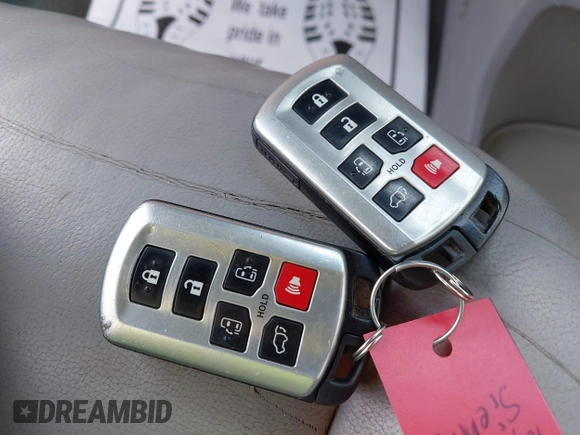 2015 Toyota Sienna XLE with VIN 5TDYK3DCXFS633128, listed as a IAAI auction lot 42527073 with 149,926 mi miles and . Bid and sale history available at DreamBid. Image 11.