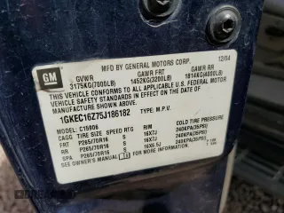 2005 GMC Yukon XL SLT with VIN 1GKEC16Z75J186182, listed as a Copart auction lot 49552555 with 176,659 mi miles and Salvage Title. Bid and sale history available at carsss.com. Image 13.