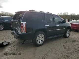 2008 GMC Yukon SLE w/3SB with VIN 1GKFK13078J136349, listed as a Copart auction lot 77930474 with 169,277 mi miles and Salvage Title. Bid and sale history available at carsss.com. Image 3.
