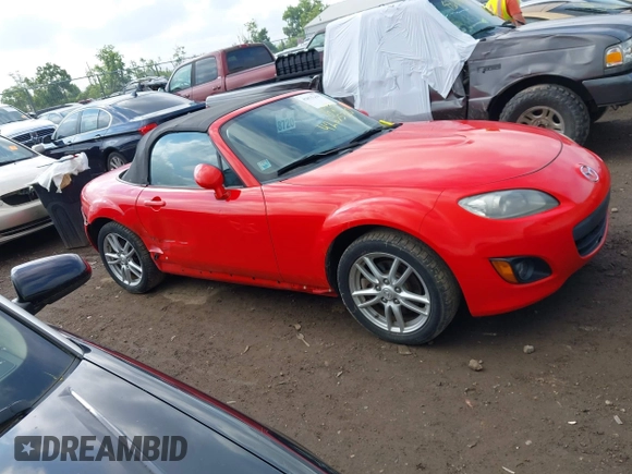 2011 Mazda MX-5 Miata Sport z VIN JM1NC2JF7B0218824, wystawiony jako IAAI lot #42675310 z przebiegiem 137 493 mil mil oraz . Historia ofert i sprzedaży dostępna na DreamBid. Obrazek 13.