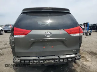 2011 Toyota Sienna XLE AAS with VIN 5TDYK3DC6BS124373, listed as a Copart auction lot 54265975 with 213,798 mi miles and Clean Title. Bid and sale history available at carsss.com. Image 6.