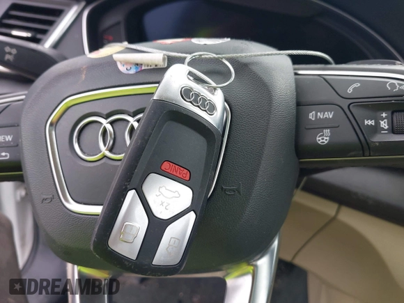 2019 Audi Q5 Prestige with VIN WA1CNAFY5K2057135, listed as a IAAI auction lot 41877915 with 142,007 mi miles. Bid and sale history available at carsss.com. Image 11.
