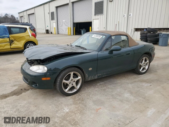 2001 Mazda MX-5 Miata z VIN JM1NB353810212392, wystawiony jako Copart lot #44398295 z przebiegiem 88 601 mil mil oraz Szkoda całkowita • Salvage title. Historia ofert i sprzedaży dostępna na DreamBid. Obrazek 1.