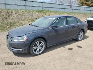 2015 Volkswagen Passat SE z VIN 1VWBV7A39FC066580, wystawiony jako Copart lot #54705935 z przebiegiem 162 056 mil mil oraz Szkoda całkowita • Salvage title. Historia ofert i sprzedaży dostępna na DreamBid. Obrazek 1.