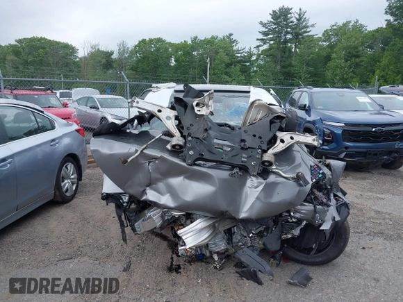 2024 Acura RDX Advance with VIN 5J8TC2H88RL031228, listed as a IAAI auction lot 40833242 with Not provided miles and . Bid and sale history available at DreamBid. Image 11.