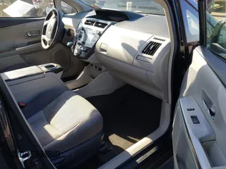 2016 Toyota Prius Two with VIN JTDZN3EU1GJ051310, listed as a IAAI auction lot 41119676 with 82,646 mi miles and . Bid and sale history available at DreamBid. Image 8.