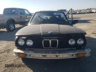 1984 BMW 3 Series 325e z VIN WBAAB5402E1002031, wystawiony jako Copart lot #72086004 z przebiegiem 866 397 mil mil oraz Szkoda całkowita • Salvage title. Historia ofert i sprzedaży dostępna na DreamBid. Obrazek 5.