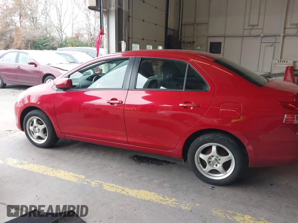 2008 Toyota Yaris with VIN JTDBT903384020018, listed as a IAAI auction lot 41594168 with 178,498 mi miles. Bid and sale history available at carsss.com. Image 15.