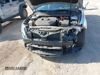 2015 Lincoln MKZ with VIN 3LN6L2G94FR608299, listed as a IAAI auction lot 42103338 with 96,955 mi miles and . Bid and sale history available at DreamBid. Image 6.