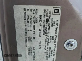 1996 GMC Suburban z VIN 3GKEC16R1TG516669, wystawiony jako Copart lot #69262744 z przebiegiem Nie podano mil oraz Szkoda całkowita • Salvage title. Historia ofert i sprzedaży dostępna na DreamBid. Obrazek 14.