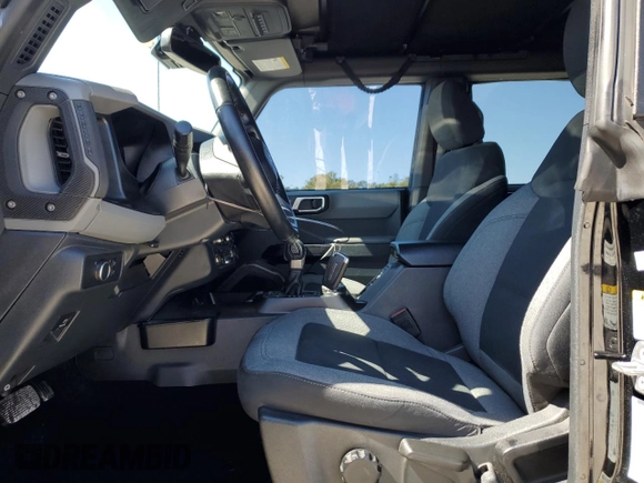 2022 Ford Bronco with VIN 1FMDE5BH6NLB01029, listed as a Copart auction lot 45603155 with 98,385 mi miles and Salvage Title. Bid and sale history available at DreamBid. Image 7.