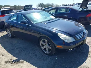 2006 Mercedes-Benz CLS-Class with VIN WDDDJ75X46A016692, listed as a IAAI auction lot 41768351 with 86,847 mi miles. Bid and sale history available at carsss.com. Image 1.