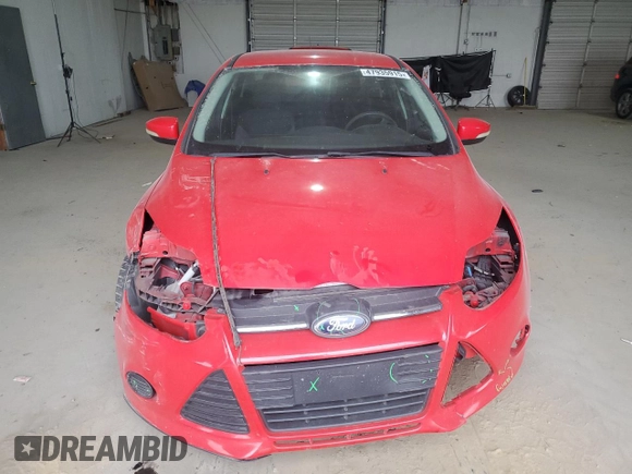 2014 Ford Focus SE with VIN 1FADP3F22EL139842, listed as a Copart auction lot 47935915 with 173,341 mi miles and Salvage Title. Bid and sale history available at carsss.com. Image 5.