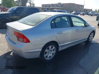 2008 Honda Civic LX with VIN 1HGFA16548L055448, listed as a IAAI auction lot 42208180 with 188,813 mi miles and . Bid and sale history available at DreamBid. Image 4.
