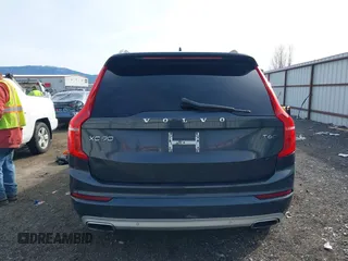 2016 Volvo XC90 T6 Momentum with VIN YV4A22PK0G1089068, listed as a IAAI auction lot 41819356 with 122,259 mi miles. Bid and sale history available at carsss.com. Image 16.