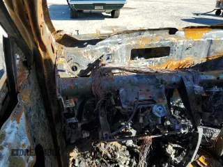 2016 Nissan Rogue SV z VIN KNMAT2MV9GP688756, wystawiony jako Copart lot #47897245 z przebiegiem Nie podano mil oraz Nie do naprawy • Non repairable. Historia ofert i sprzedaży dostępna na DreamBid. Obrazek 9.