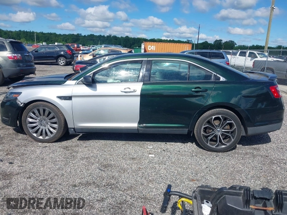 2013 Ford Taurus SHO z VIN 1FAHP2KT8DG173527, wystawiony jako IAAI lot #42198526 z przebiegiem 82 943 mil mil oraz . Historia ofert i sprzedaży dostępna na DreamBid. Obrazek 15.