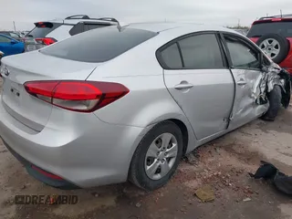 2018 Kia Forte LX with VIN 3KPFK4A73JE193261, listed as a IAAI auction lot 41645310 with 52,067 mi miles. Bid and sale history available at carsss.com. Image 4.