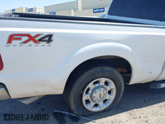 2016 Ford F-250 Lariat z VIN 1FT7W2B62GEB53132, wystawiony jako IAAI lot #42201422 z przebiegiem 71 247 mil mil oraz . Historia ofert i sprzedaży dostępna na DreamBid. Obrazek 18.