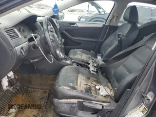 2013 Volkswagen Jetta SE с VIN 3VWDX7AJ5DM311890, выставлен на аукционе Copart как лот 50812155 с пробегом Не указан миль и Списание • Salvage title. История ставок и продаж доступна на DreamBid. Изображение 7.