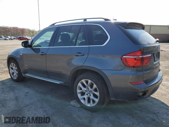 2013 BMW X5 xDrive35i with VIN 5UXZV4C57D0G54931, listed as a Copart auction lot 54231615 with 185,246 mi miles and Salvage Title. Bid and sale history available at carsss.com. Image 2.