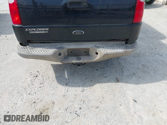 2005 Ford Explorer Sport Trac XLS with VIN 1FMZU67K15UA48446, listed as a IAAI auction lot 42145064 with 220,650 mi miles and . Bid and sale history available at DreamBid. Image 6.