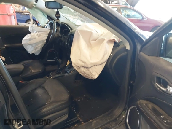 2018 Jeep Compass Limited with VIN 3C4NJDCBXJT349081, listed as a IAAI auction lot 42534929 with 106,781 mi miles and . Bid and sale history available at DreamBid. Image 5.