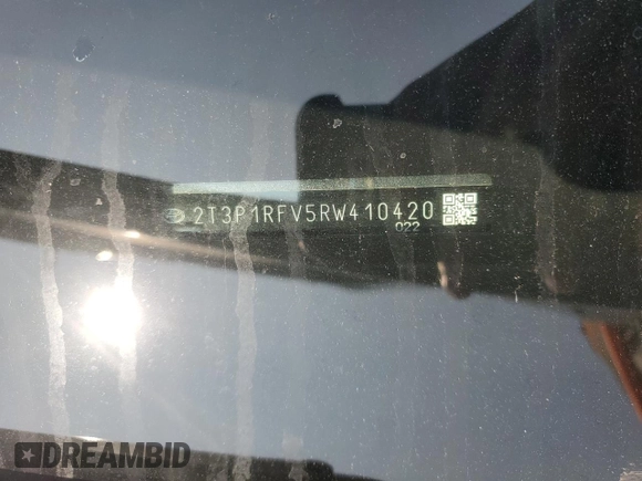 2024 Toyota RAV4 XLE with VIN 2T3P1RFV5RW410420, listed as a Copart auction lot 58900775 with 19,036 mi miles and Salvage title. Bid and sale history available at DreamBid. Image 13.