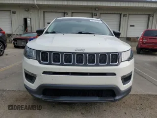 2017 Jeep Compass Sport с VIN 3C4NJDAB5HT620576, выставлен на аукционе Copart как лот 55347785 с пробегом 52 887 миль миль и Списание • Salvage title. История ставок и продаж доступна на DreamBid. Изображение 5.