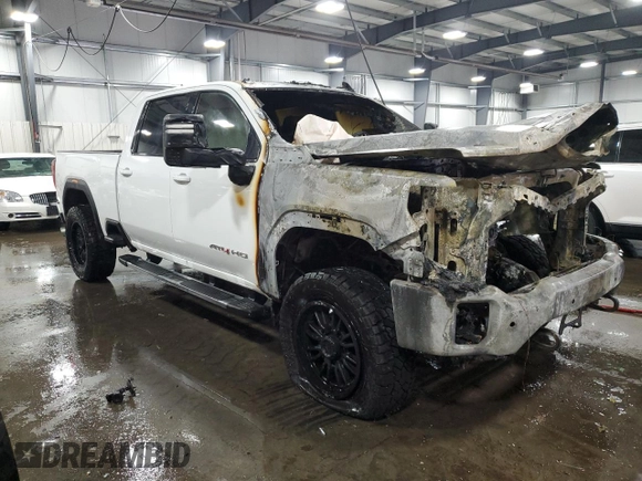 2020 GMC Sierra 3500HD AT4 z VIN 1GT49VEY9LF268615, wystawiony jako Copart lot #83497714 z przebiegiem Nie podano mil oraz Nie do naprawy. Historia ofert i sprzedaży dostępna na DreamBid. Obrazek 4.