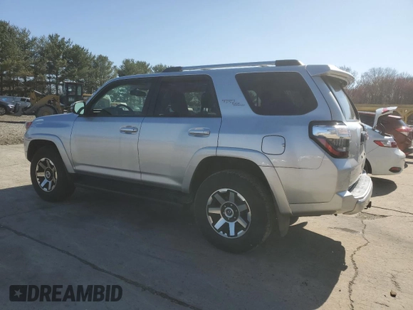 2018 Toyota 4Runner SR5 with VIN JTEBU5JR7J5506500, listed as a Copart auction lot 51269645 with 45,292 mi miles and Salvage Title. Bid and sale history available at carsss.com. Image 2.