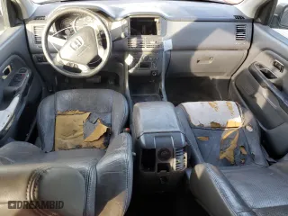 2004 Honda Pilot EX with VIN 2HKYF18594H610642, listed as a Copart auction lot 84663504 with 271,755 mi miles and Salvage Title. Bid and sale history available at carsss.com. Image 8.