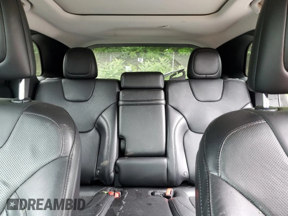 2019 Jeep Cherokee Limited with VIN 1C4PJMDX6KD140155, listed as a Copart auction lot 61050475 with Not provided miles and Salvage title. Bid and sale history available at DreamBid. Image 10.