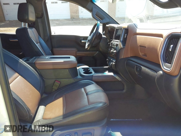 2021 Chevrolet Silverado 1500 High Country with VIN 3GCUYHET2MG281182, listed as a IAAI auction lot 41629483 with 114,663 mi miles. Bid and sale history available at carsss.com. Image 5.