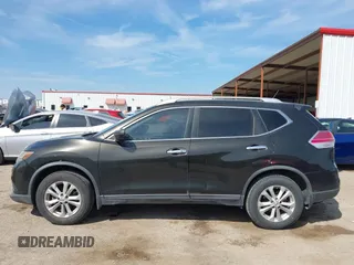 2016 Nissan Rogue SV with VIN KNMAT2MT9GP656436, listed as a IAAI auction lot 41902170 with 117,873 mi miles and . Bid and sale history available at carsss.com. Image 14.