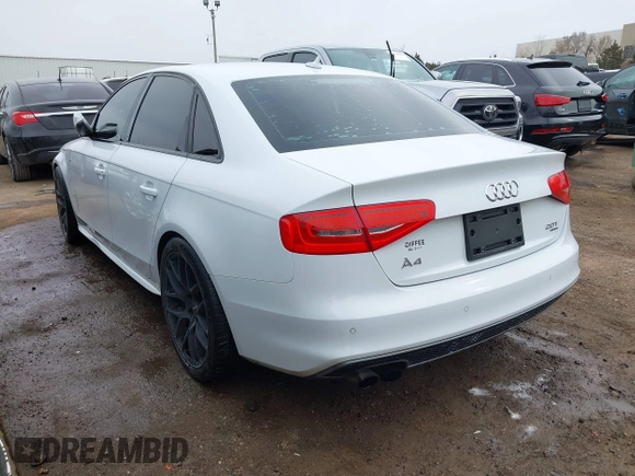 2015 Audi A4 Premium Plus with VIN WAUFFAFL6FN001386, listed as a IAAI auction lot 41711364 with 112,677 mi miles. Bid and sale history available at carsss.com. Image 3.