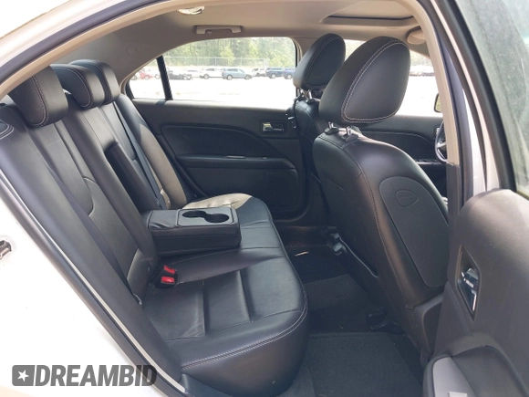 2010 Ford Fusion Hybrid с VIN 3FADP0L37AR283930, выставлен на аукционе IAAI как лот 42494005 с пробегом 179 592 миль миль и . История ставок и продаж доступна на DreamBid. Изображение 8.
