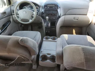 2005 Toyota Sienna CE with VIN 5TDZA23C65S325066, listed as a Copart auction lot 44971265 with 199,357 mi miles and Salvage Title. Bid and sale history available at carsss.com. Image 8.